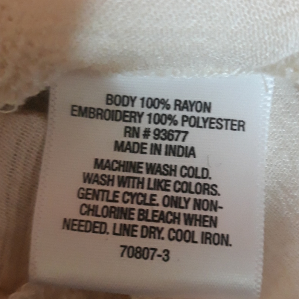 A.n.a. 100% rayon top - Picture 9 of 9